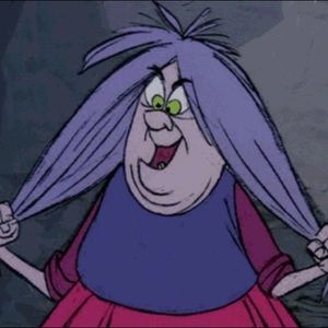 Meet your Posher, Yadira